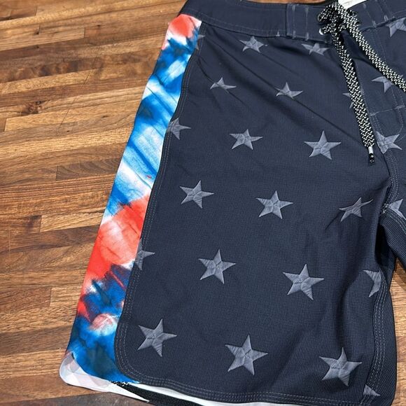 Mirage Star and Tye Dye 4 Way Stretch Boardshort Size 31 never worn - Picture 2 of 11